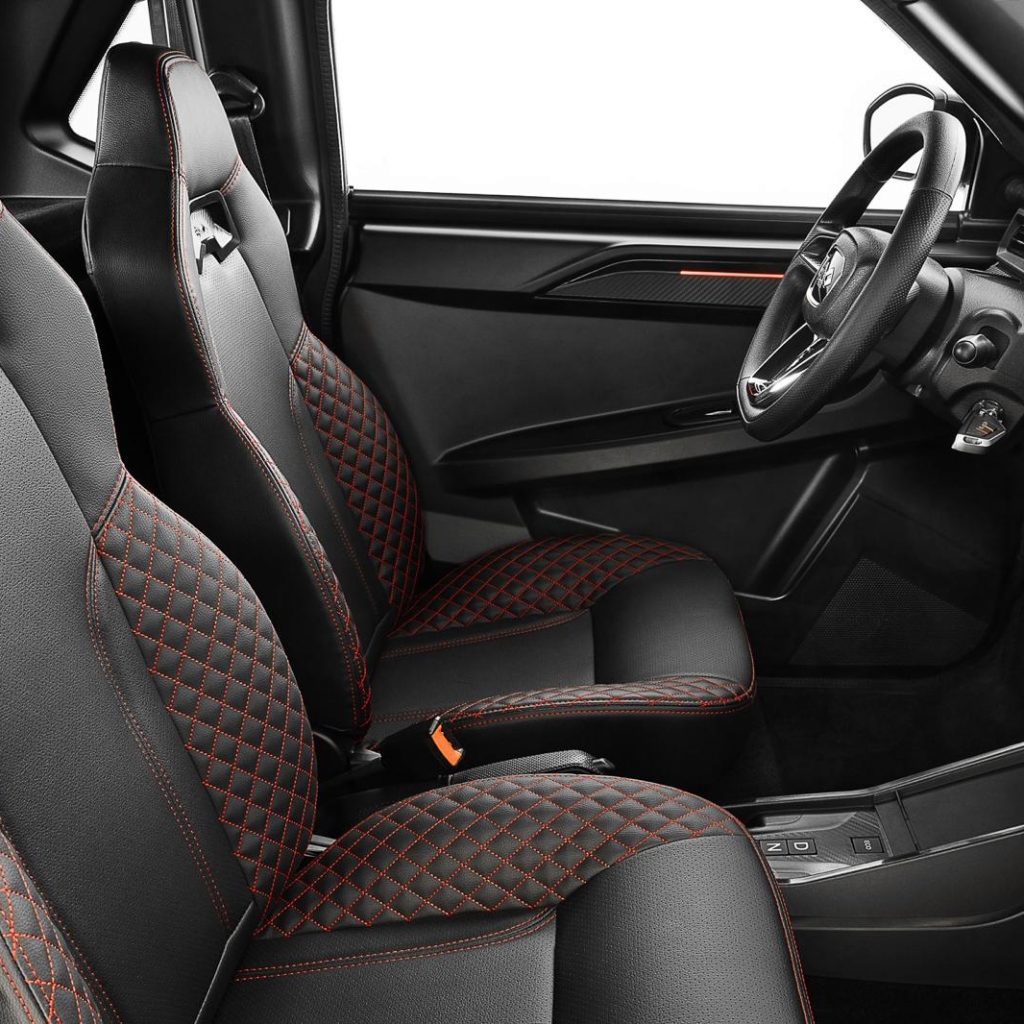 js50-ultimate-interior2