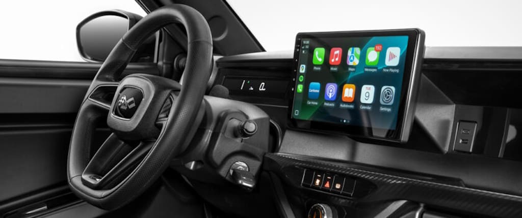 ligier-myli-max-interior